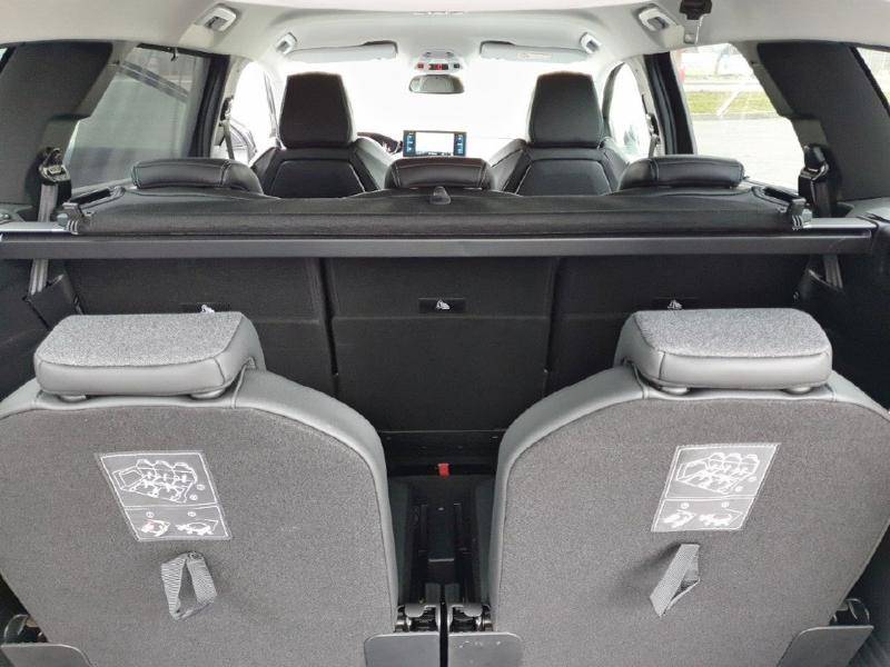 LOCATION MONOSPACE 5008 7 PLACES A AUTERIVE AU SUD DE TOULOUSE DANS LE 31