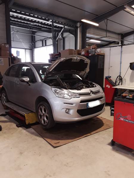 Prix d'une révision complète de ma voiture au Garage Bouscatel à Roquettes au Sud Toulouse 31