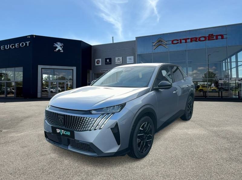 Véhicule familial Peugeot 3008 hybride-essence 145ch  boite automatique finition allure peu kilométré et garantie à Auterive au sud de Toulouse