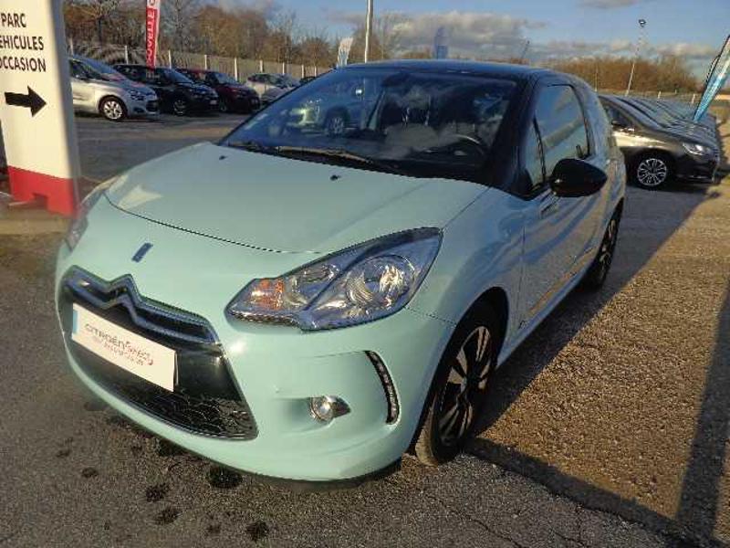 Occasion CITROEN DS3 1.6 e-HDi90 diesel  So Chic 5cv bleu toit noir à Roquettes ou Auterive au sud de Toulouse