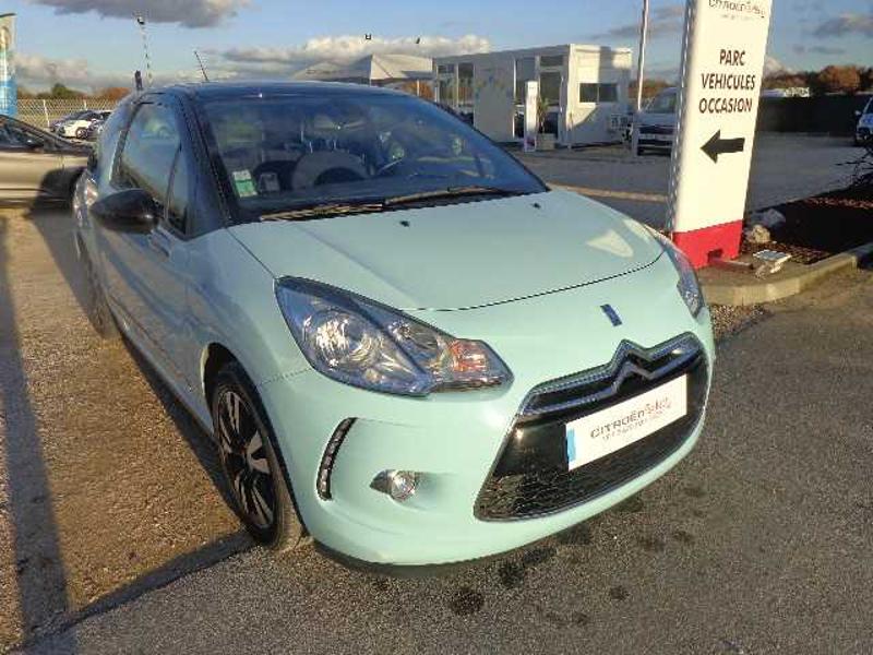 Occasion CITROEN DS3 1.6 e-HDi90 diesel  So Chic 5cv bleu toit noir à Roquettes ou Auterive au sud de Toulouse