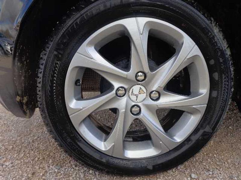 DS DS 3 PureTech 82ch So Chic