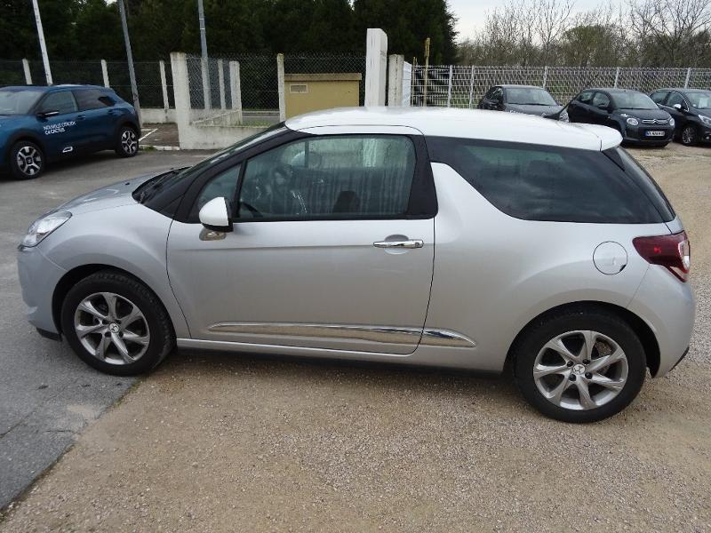 DS DS 3 PureTech 82ch So Chic