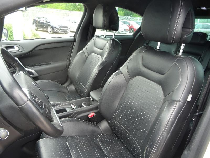 CITROEN DS4 1.6 e-HDi115 Airdream So Chic