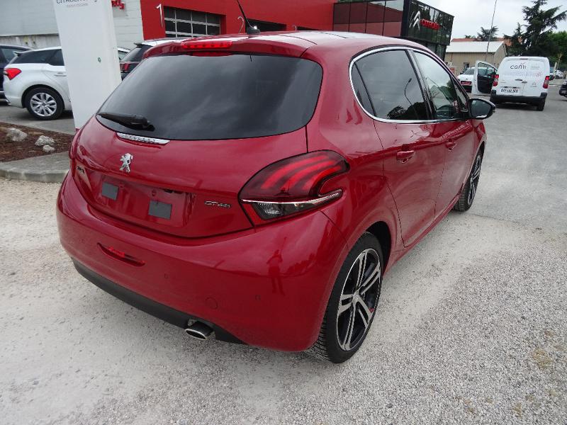 PEUGEOT 208 1.6 BlueHDi 120ch GT Line S&S 5p