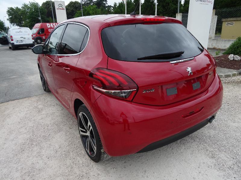 PEUGEOT 208 1.6 BlueHDi 120ch GT Line S&S 5p