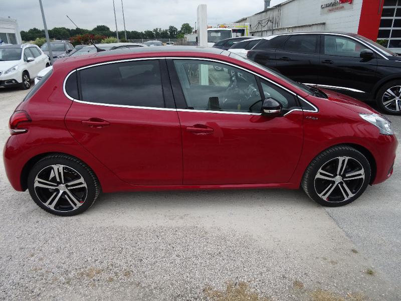 PEUGEOT 208 1.6 BlueHDi 120ch GT Line S&S 5p
