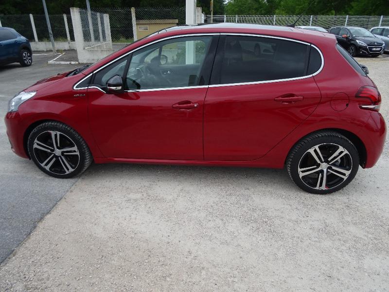 PEUGEOT 208 1.6 BlueHDi 120ch GT Line S&S 5p