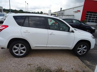 TOYOTA RAV4 150 D-4D FAP Lounge 2WD