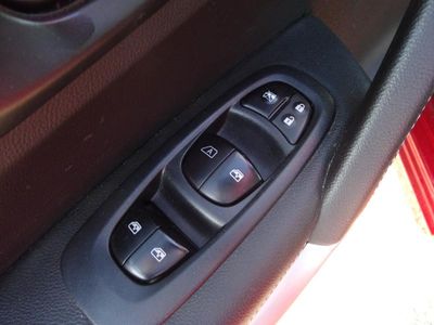 Achat Vente RENAULT Kadjar 4x4 rouge occasion faible kilométrage à Roquettes ou Auterive près de Toulouse