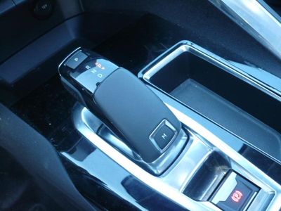 PEUGEOT 3008 1.6 BlueHDi 120ch Active S&S EAT6