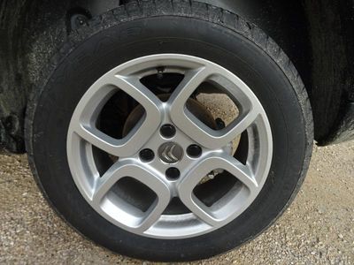 Achat à vendre CITROEN C4 Cactus blanc récent essence faible kilométrage à Roquettes ou à Auterive près de Toulouse et Pamiers