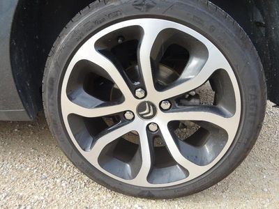 Où acheter une CITROEN C3 Picasso d'occasion diesel exclusive à Roquettes et à Auterive près de Toulouse