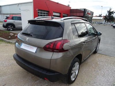 PEUGEOT 2008 1.6 BlueHDi 100ch Style