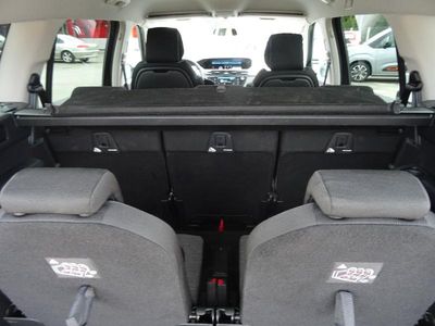 Grand C4 Picasso récent essence gris faible kilométrage à Roquettes ou à Auterive en haute garonne