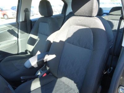 voiture d'occasion C elysee essence pure tech 82ch  à Roquettes proche Muret Roques ou à Auterive