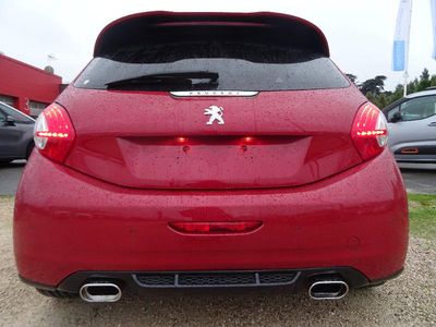 PEUGEOT 208 1.6 THP 200ch GTI 3p