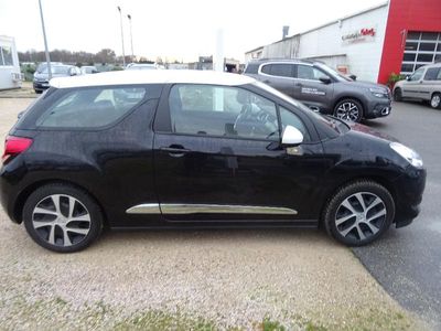 A vendre DS3 d'occasion noir/blanc puretech 82cv à moins de 15000€ de 2018