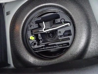 A vendre DS3 d'occasion noir/blanc puretech 82cv à moins de 15000€ de 2018