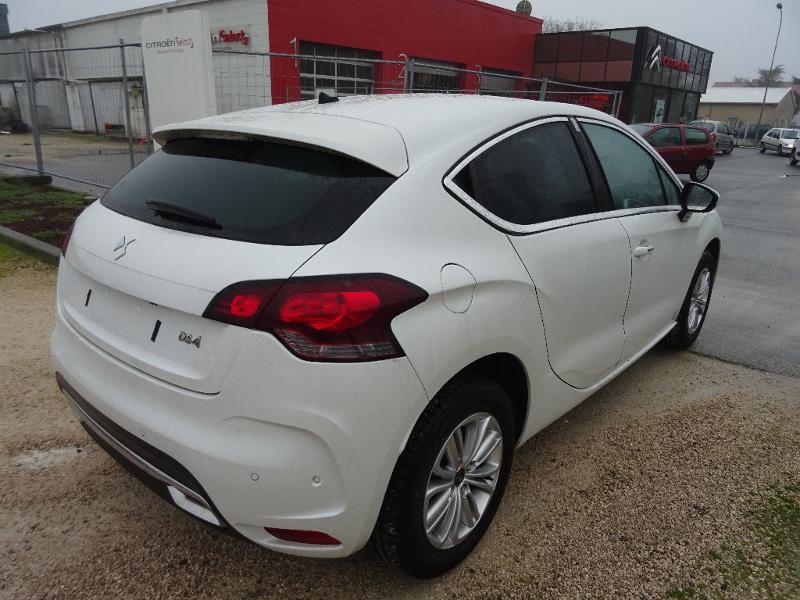 DS DS 4 BlueHDi 120ch So Chic S&S EAT6