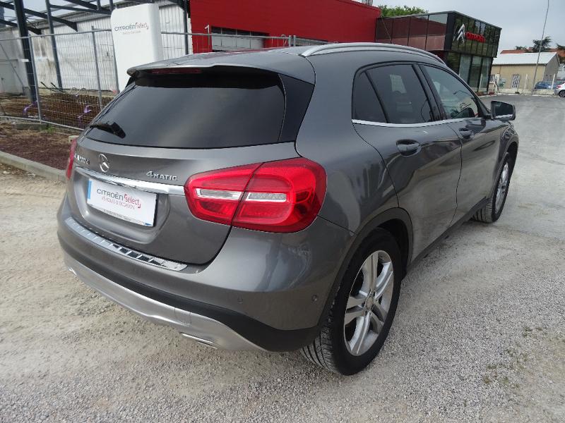 MERCEDES-BENZ Classe GLA 200 d Sensation 4Matic 7G-DCT