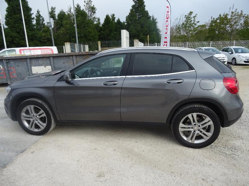 MERCEDES-BENZ Classe GLA 200 d Sensation 4Matic 7G-DCT