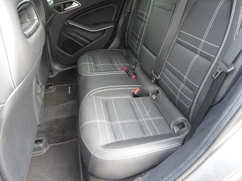 MERCEDES-BENZ Classe GLA 200 d Sensation 4Matic 7G-DCT