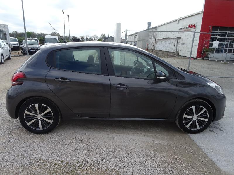 PEUGEOT 208 1.2 PureTech 82ch Active 5p
