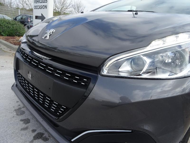 PEUGEOT 208 1.2 PureTech 82ch Active 5p