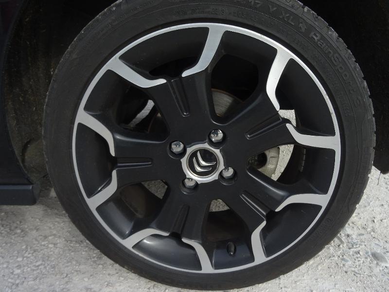 CITROEN DS3 1.6 e-HDi115 Sport Chic