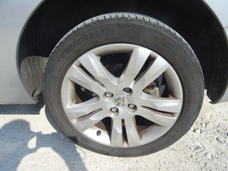 PEUGEOT 5008 1.6 HDi112 FAP Allure 7pl