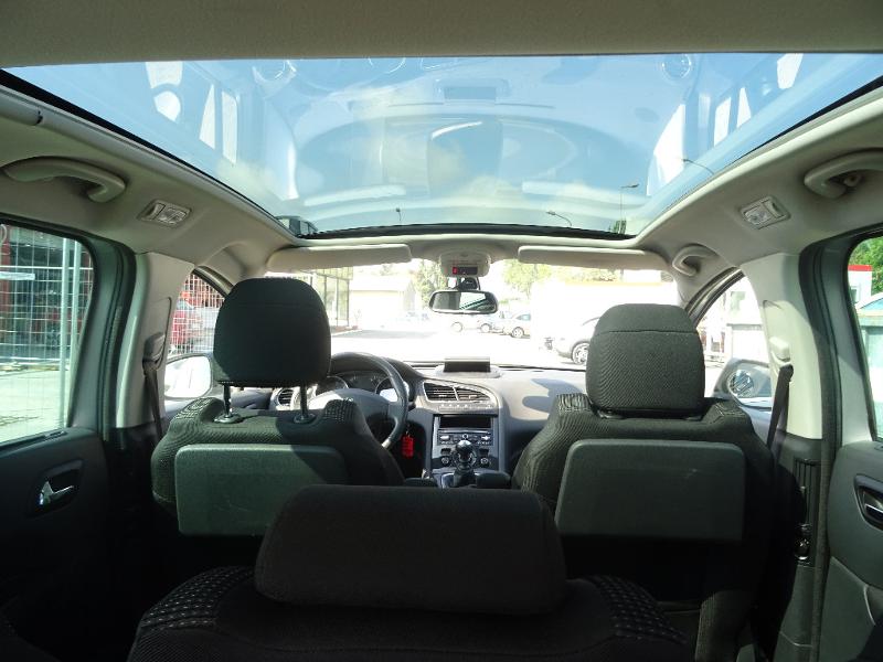 PEUGEOT 5008 1.6 HDi112 FAP Allure 7pl