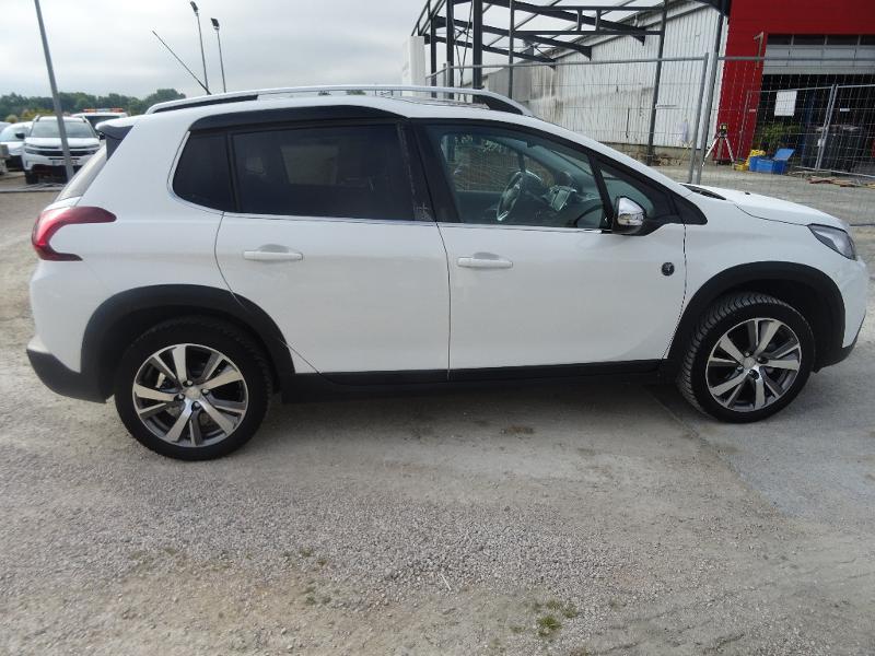 PEUGEOT 2008 1.2 PureTech 110ch Crossway S&S