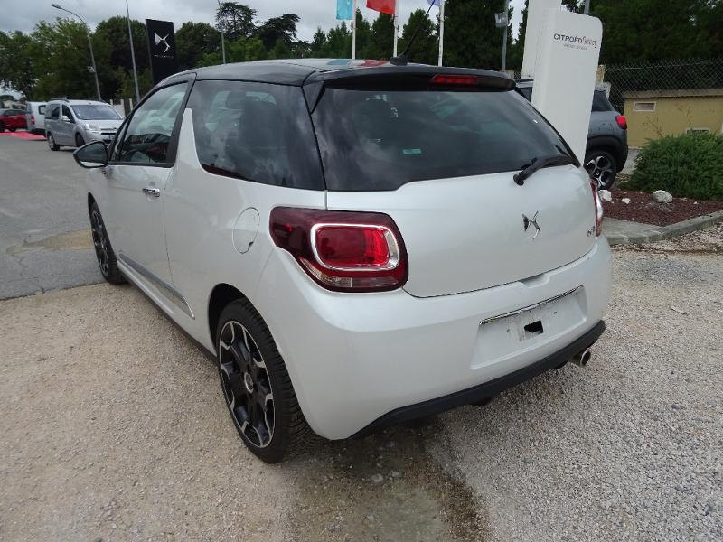 DS DS 3 PureTech 110ch Connected Chic S&S EAT6