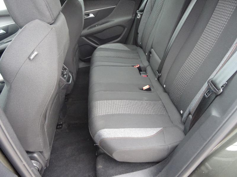 PEUGEOT 3008 1.5 BlueHDi 130ch E6.c Allure Business S&S