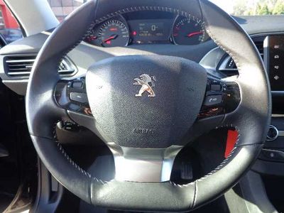 Peugeot 308 II 1.6 HDi 92ch FAP BVM5 Active
