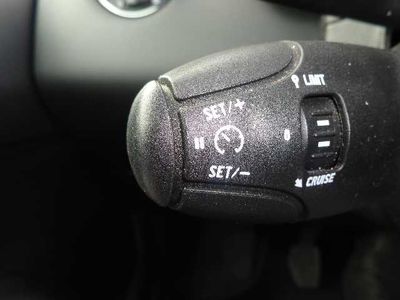 Peugeot 308 1.6 HDi 110ch FAP BVM5 BLUE LION Premium