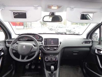 Peugeot 208 1.2 PureTech 82ch BVM5 Active
