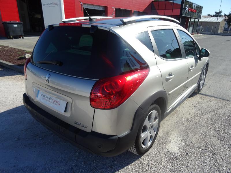 PEUGEOT 207 SW 1.6 HDi110 FAP Outdoor