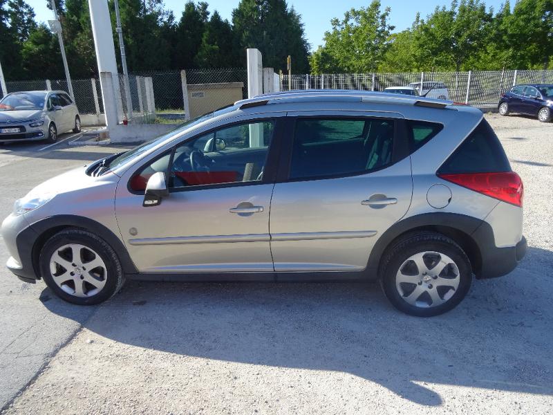 PEUGEOT 207 SW 1.6 HDi110 FAP Outdoor
