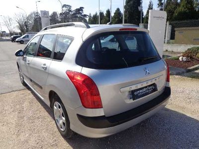 Peugeot 308 SW 1.6 HDi 110ch FAP BVM6 BLUE LION Confort Pack