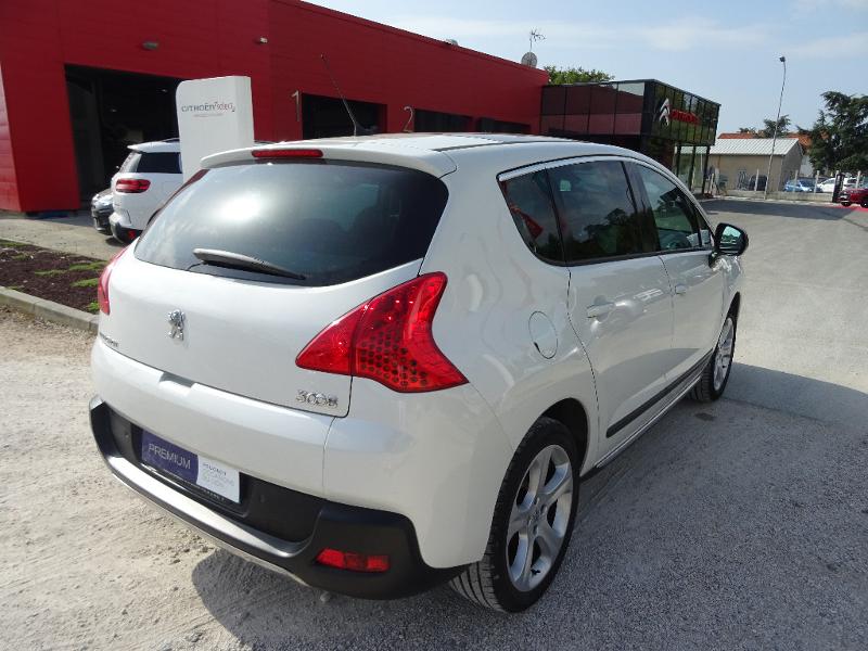 PEUGEOT 3008 1.6 HDi112 FAP Allure