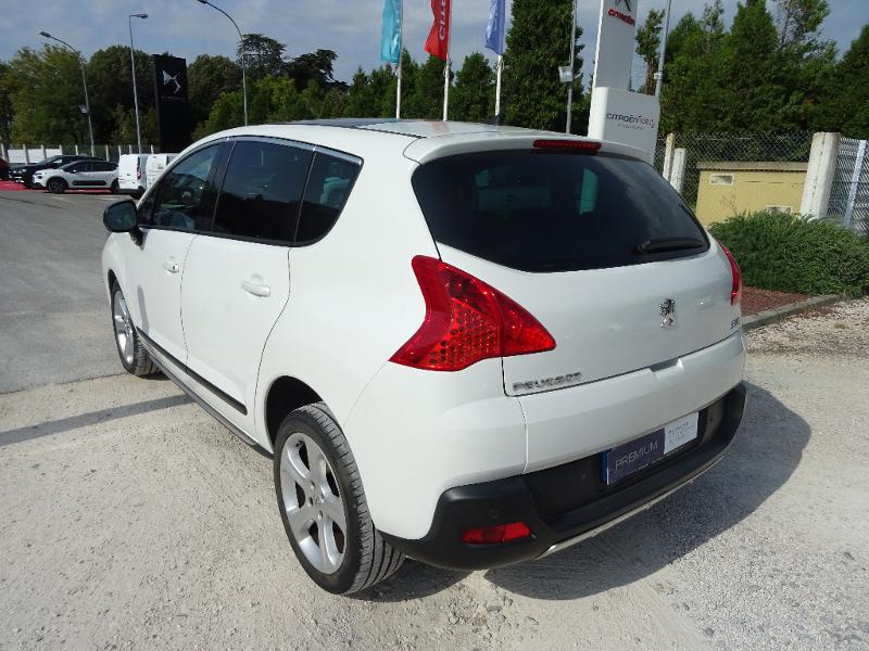 PEUGEOT 3008 1.6 HDi112 FAP Allure