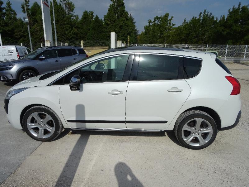 PEUGEOT 3008 1.6 HDi112 FAP Allure