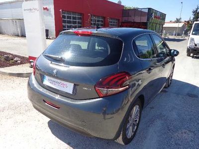 Peugeot 208 1.6 BlueHDi 100ch BVM5 Allure