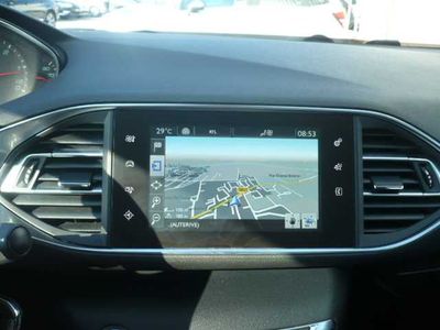 Peugeot 308 II SW 1.6 e-HDi 115ch FAP BVM6 Active