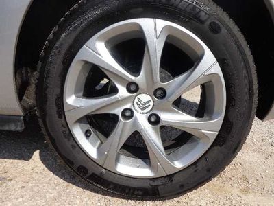 DS DS3 PureTech 82 BVM So Chic