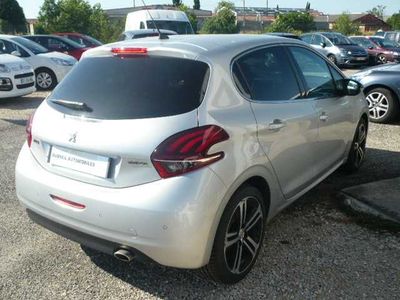 Peugeot 208 1.6 BlueHDi 100ch BVM5 GT Line