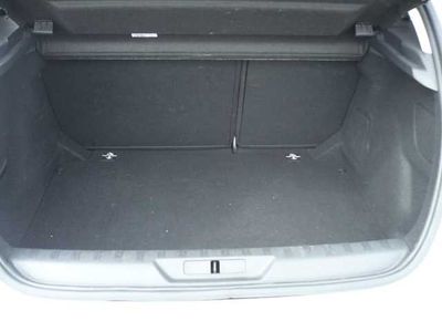 Peugeot 308 II 1.6 BlueHDi 120ch S&S BVM6 Série Spéciale Style