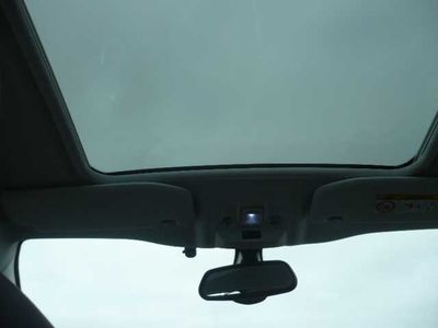 Peugeot 2008 1.6 VTi 120ch BVM5 Féline Titane